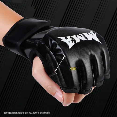 Halbfinger-Boxhandschuhe für MMA und Boxtraining.
